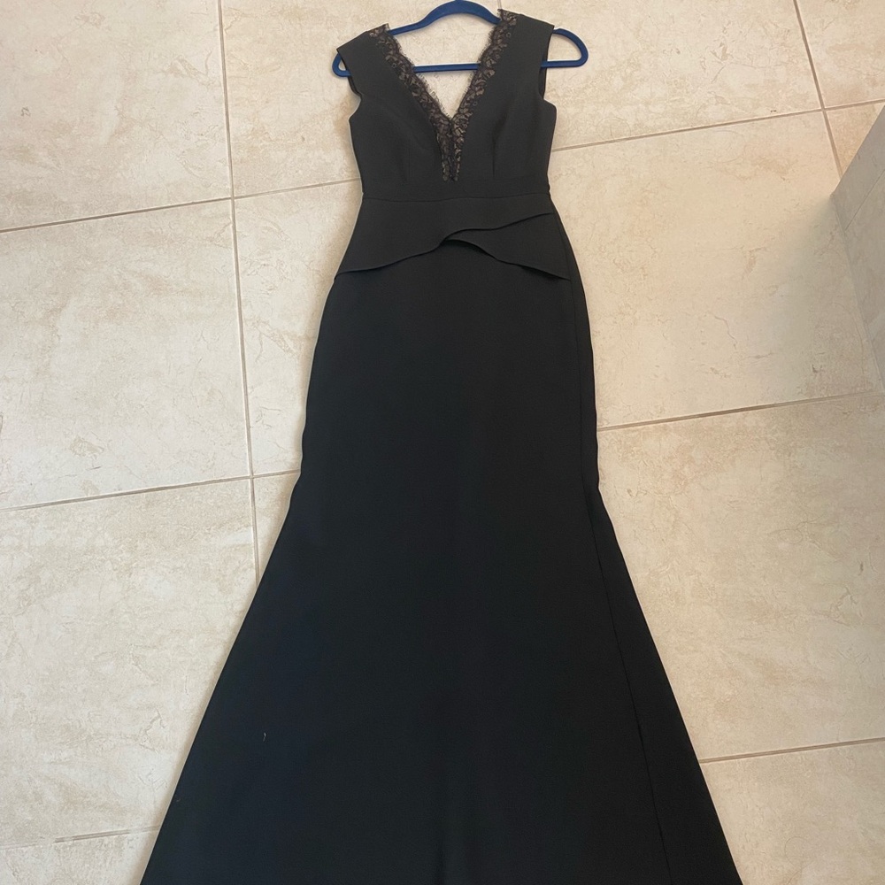 BCBGMAXAZRIA BLACK ALYZA DEEP V LACE INSERT DRESS